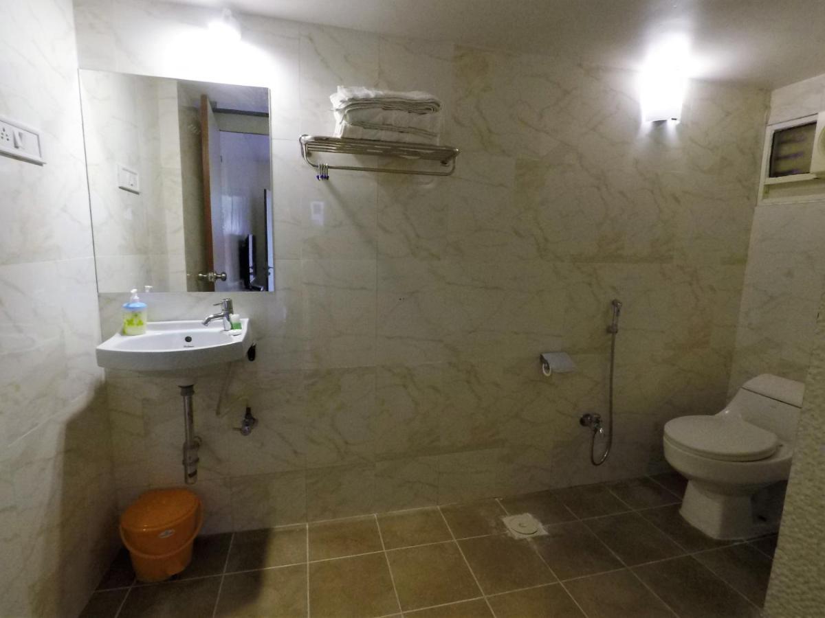 Apple Tree Apartments Koregaon Park Pune Exterior foto