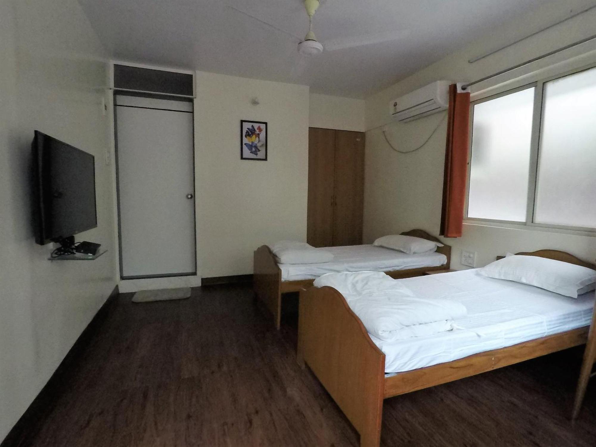 Apple Tree Apartments Koregaon Park Pune Exterior foto